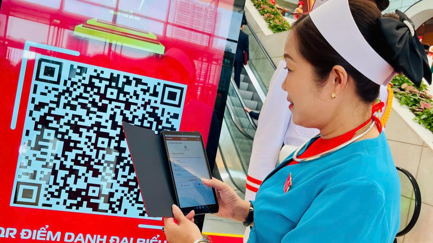 Viettel mang giải pháp iCabinet không giấy tới Hội nghị Đảng bộ TP Hà Nội