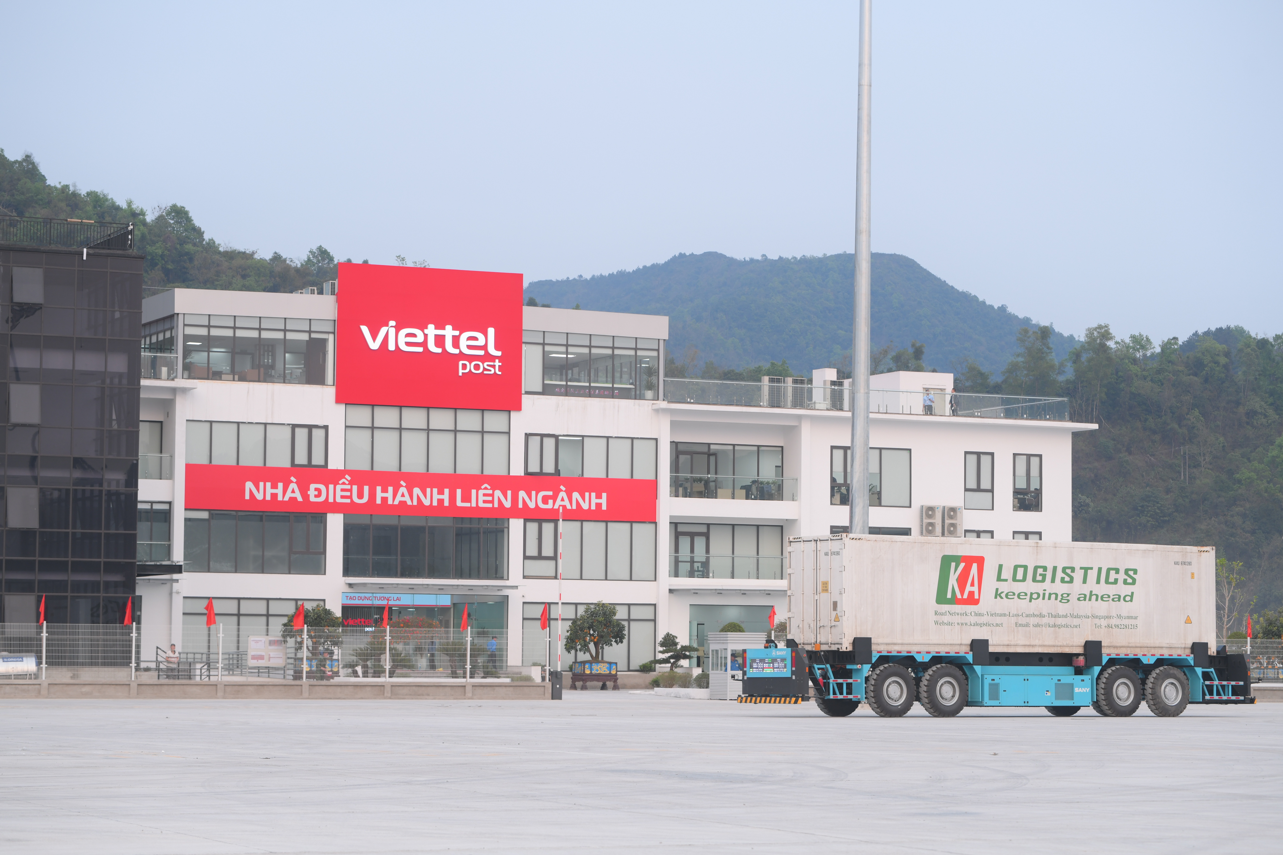 Viettel Post công viên