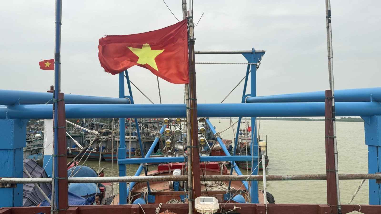 Thiết bị giám sát tàu cá Viettel hiện diện trên hàng nghìn con tàu vươn khơi