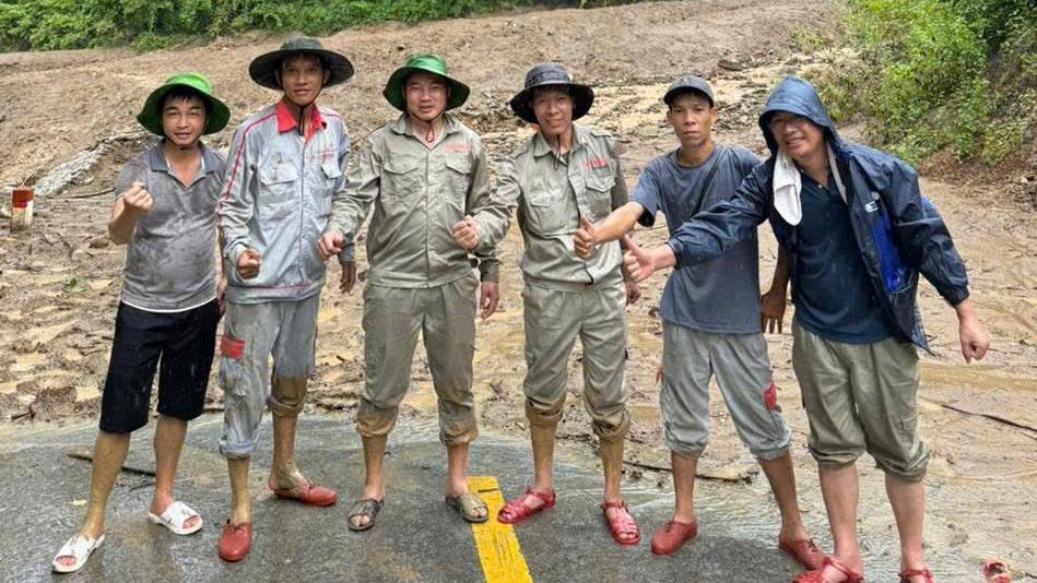 Hành trình kỹ sư Viettel cứu sóng xã cô lập Mai Sơn