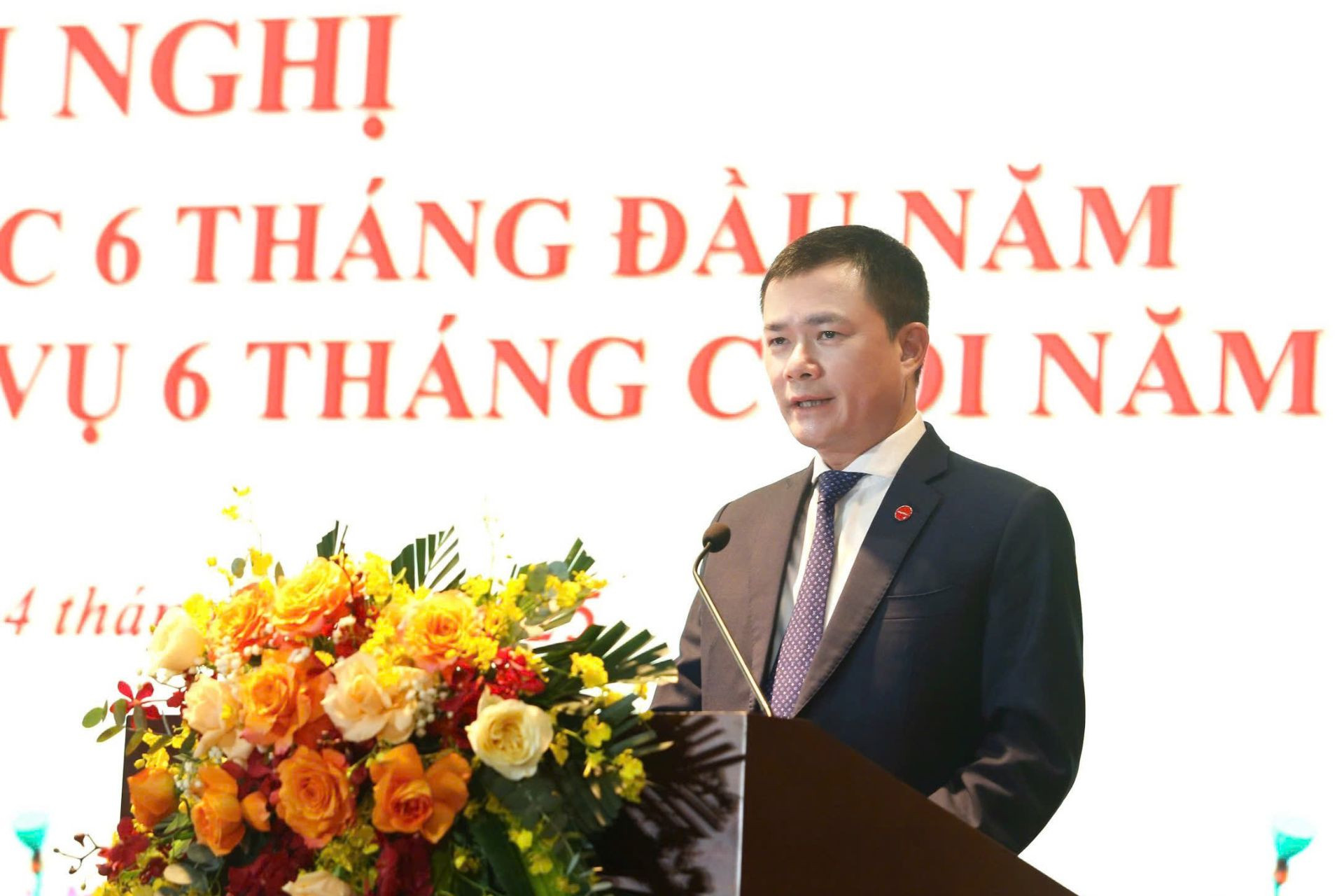 thiet-ke-chua-co-ten-4-99339