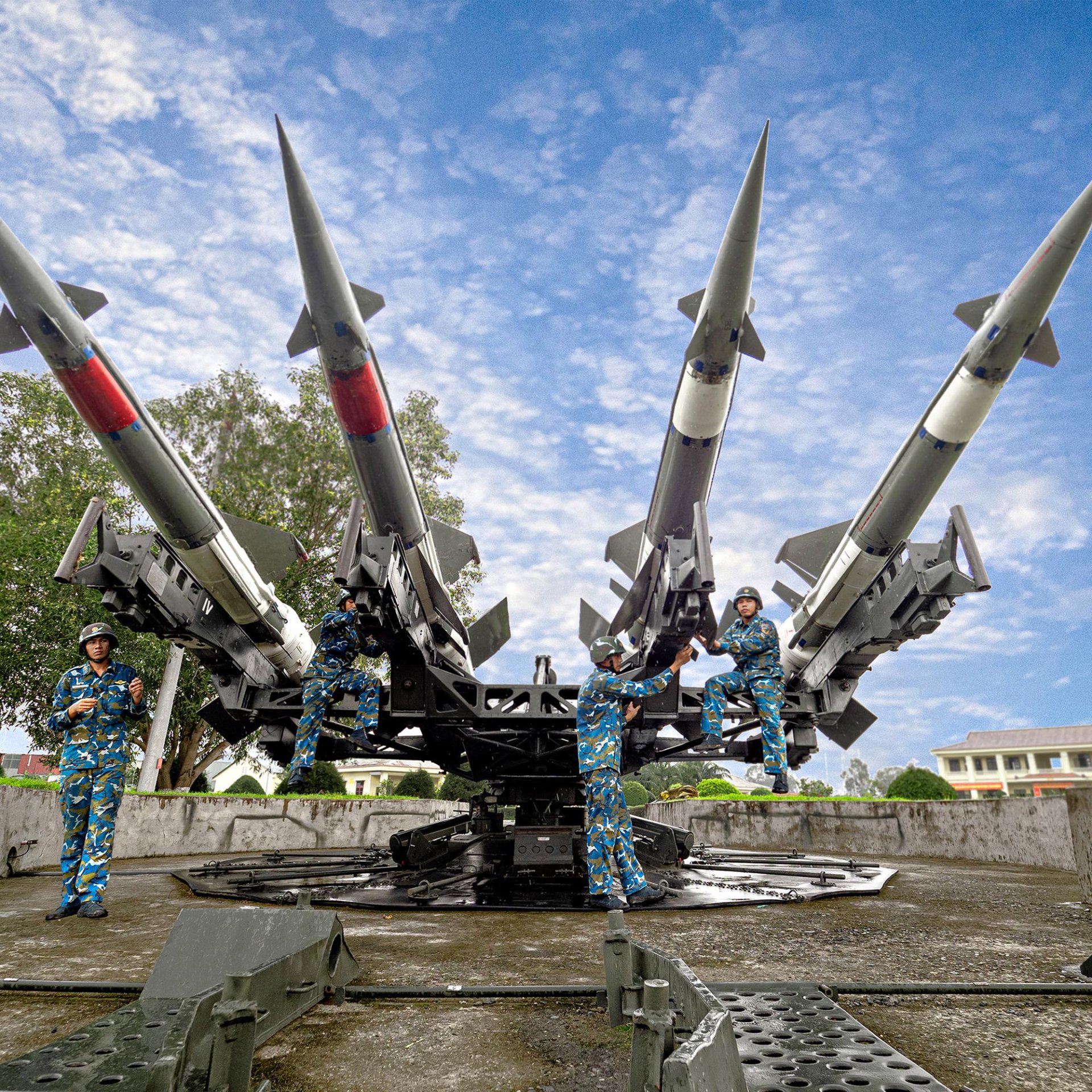 CÔNG NGHỆ  từ trái tim  