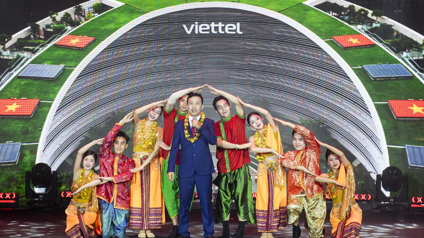 8 giá trị cốt lõi Viettel thể hiện qua giai điệu sinh động